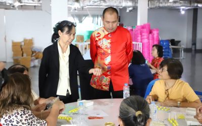 โครงการส่งเสริมอนุรักษ์สืบสานภูมิปัญญาท้องถิ่น "หลักสูตร การประดิษฐ์ดอกบัวจากดินญี่ปุ่น"